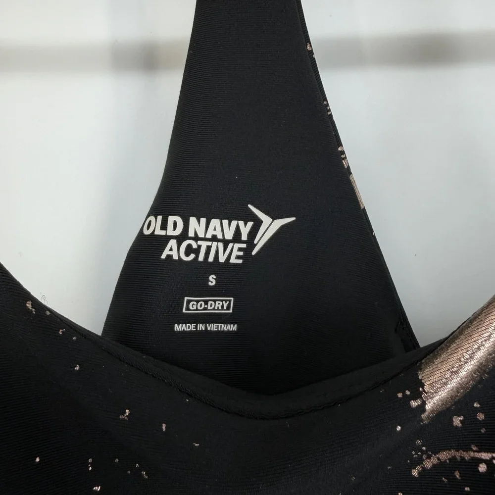 Old Navy stretch looking comfortable